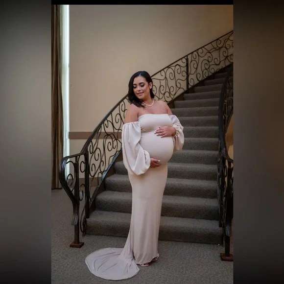 white christmas dresses Maternity Gwen Satin Dress main image 0